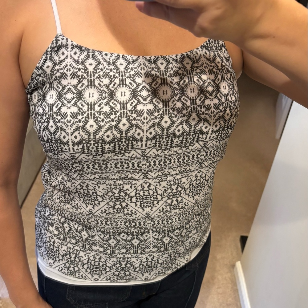 Violet + Claire tank with adjustable straps Medium